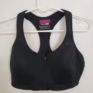 Under Armour Sports Bra 38DD black and purple